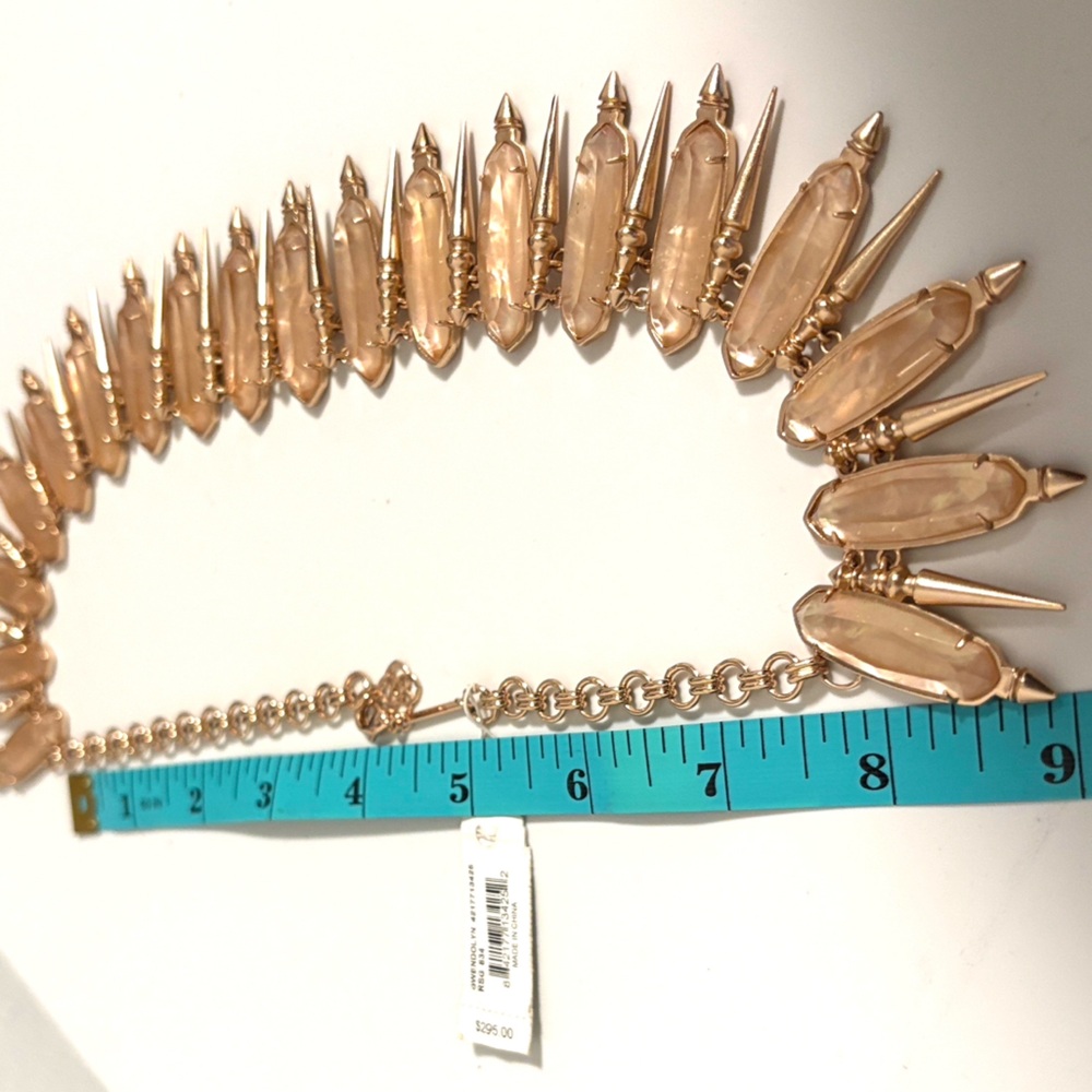 NWT [Kendra Scott] Gwendolyn Statement Necklace, Rose Gold & Peach Illusion - Picture 11 of 11